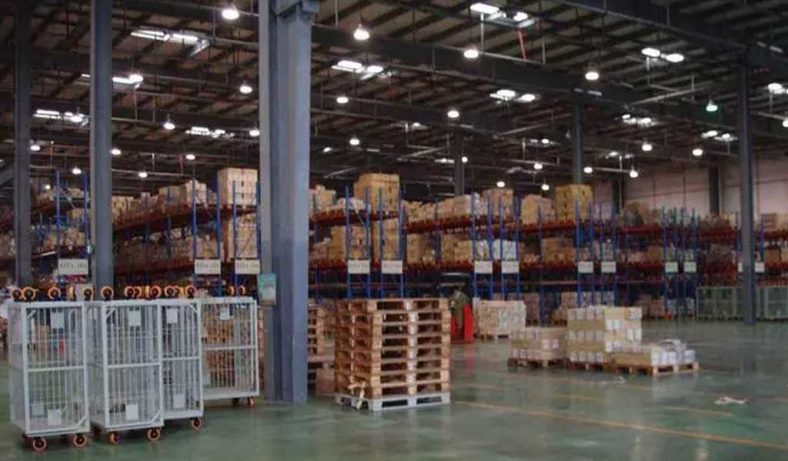 LED Warehouse Lighting